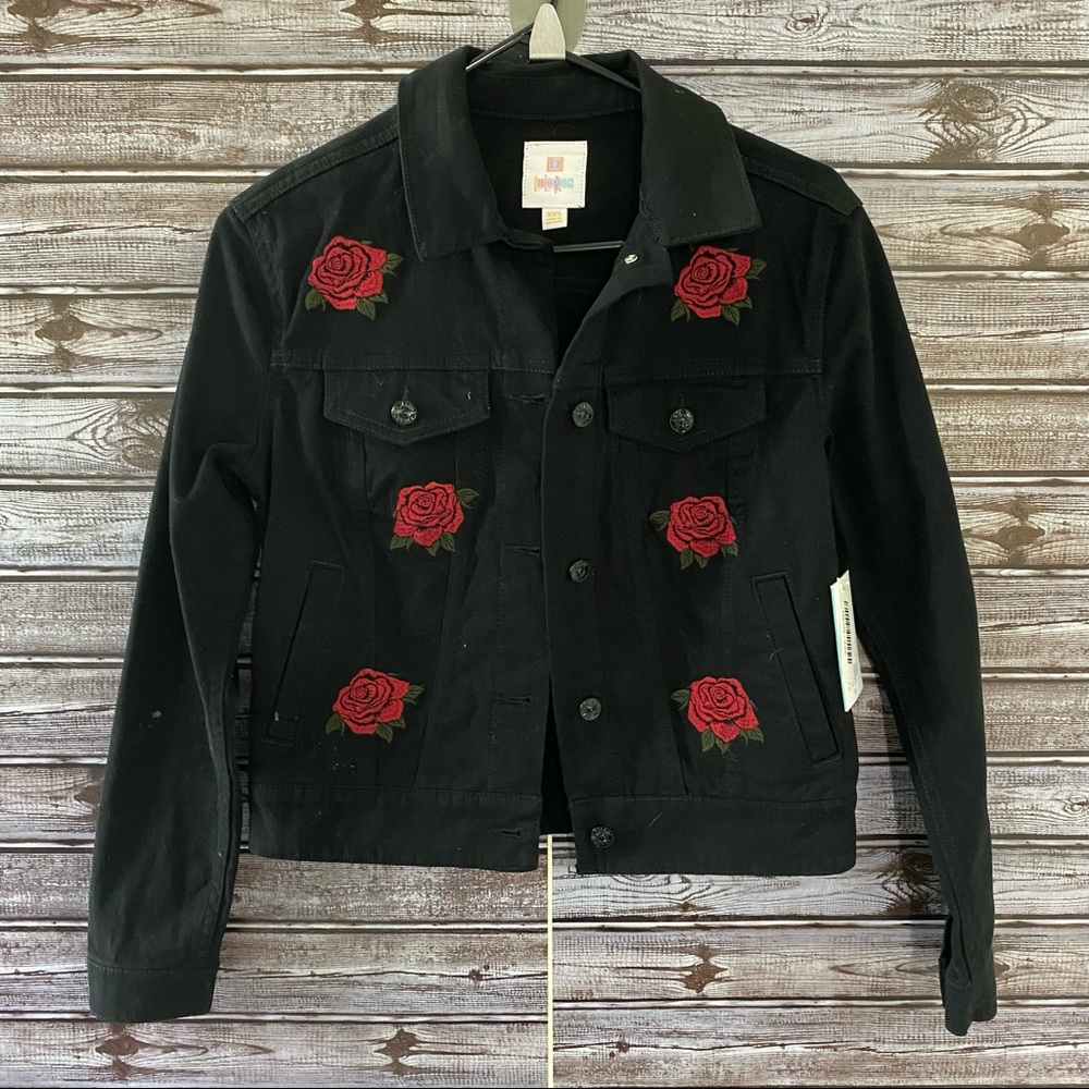 NWT LulaRoe Rose Embroidered Jean Jacket XXS